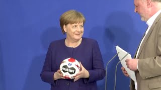 08.04.2019 - Rede Angela Merkel & Andreas Michelmann / Empfang Handball-Nationalmannschaft