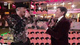 Viva Rai 2...Viva Sanremo! - Gianni Morandi con fiorello cantano un Medley ri-arrangiato