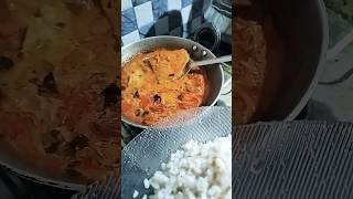 മുട്ട വറുത്ത തേങ്ങാപ്പാൽ കറി