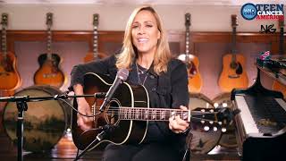 Sheryl Crow Sings for Teens with Cancer