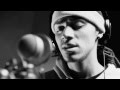 Bluey Robinson - 'Can You Stand The Rain' | Acoustic Session