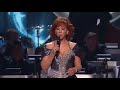 Reba McEntire- Let It Snow with guest's CMA Country Christmas 2018