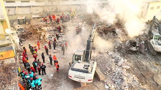 Three-story building collapses in Turkey's Konya province|فروریختن ساختمان سه طبقه‌ای در قونیه ترکیه