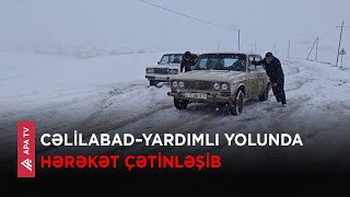 Traktorlar yolda qalan avtomobillərə 10 manat müqabilində kömək edir – APA TV