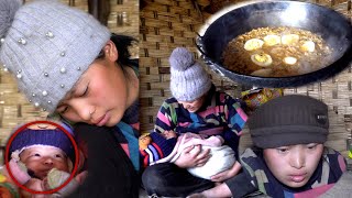 Manjita with her son Niyanbung || cooking noodles \u0026 enjoying ||