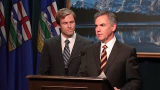 Premiers Prentice and Gallant meet to discuss Energy East Pipeline