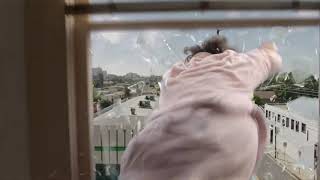 Shameless US S10E08 - Paula fly out the window.