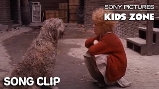 ANNIE (1982): “Dumb Dog” Full Clip | Sony Pictures Kids Zone #WithMe