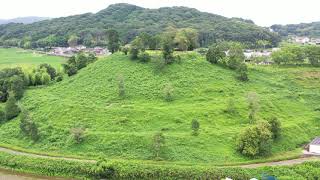 ドローンによる造山古墳の空撮－そのⅠ　夏：西側から－