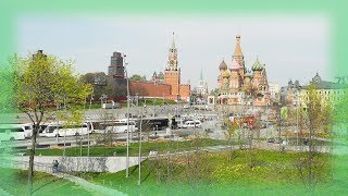 When is the best time to visit Moscow? Zaryadye Park near Moscow Kremlin