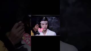 王一博💚YIBO💚考古《陈情令》花絮 王一博看肖战 冰冷的恨意/《The Untamed》back stage