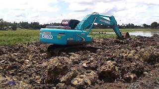 มาดู KOBELCO SK200 เล่นโคลน งานขุดลอกอ่างเก็บน้ำขนาดใหญ่มาก  KOBELCO SK200 Excavator