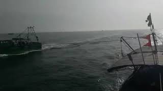 Karaikal fishermen boad damage with boarder fighting