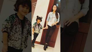 Ayeza Khan with her daughter #ayezakhan #shortvideo #ytshorts