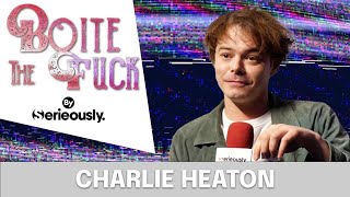 🤯STRANGER THINGS : Charlie Heaton (Jonathan) commente les théories de fans !