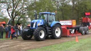 Oude Lashof in saasveld met de New Holland T8050