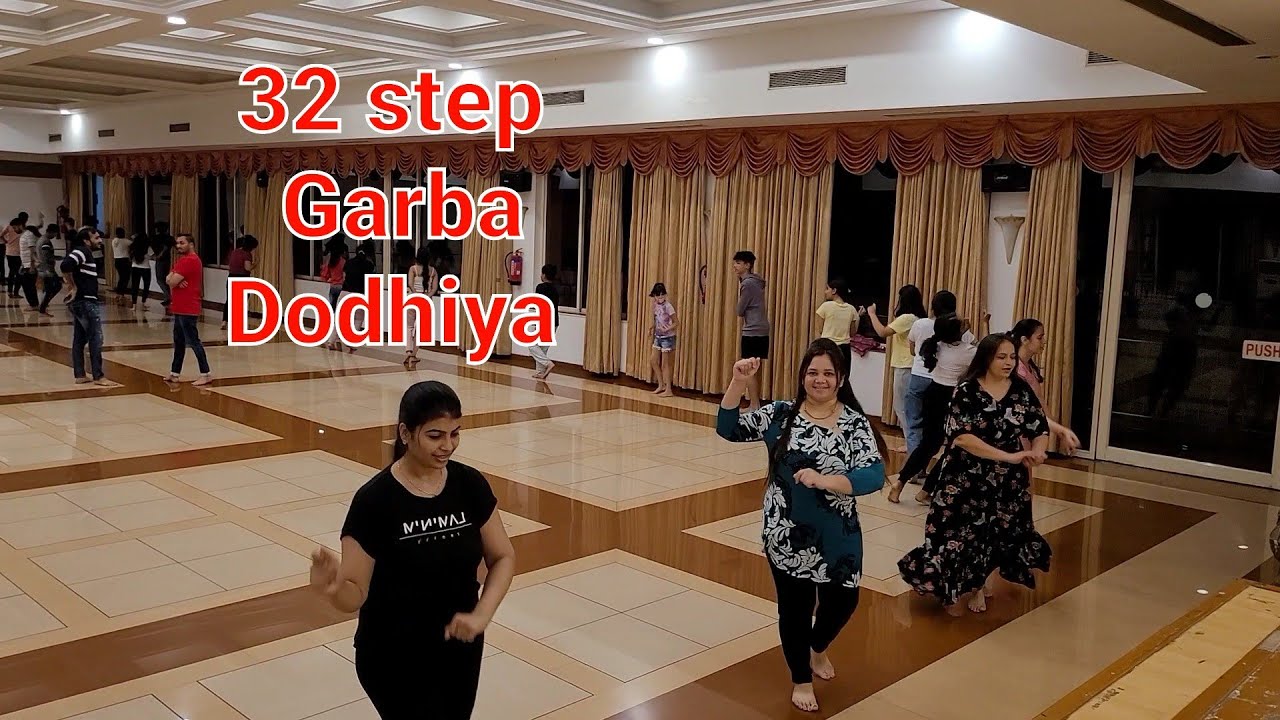 32 Step Garba | Dodhiya - YouTube