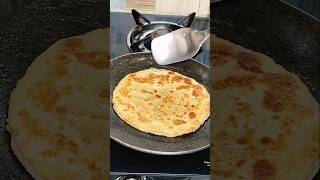 Jhatpat banne wala tasty parantha #breakfast #trending #quickrecipe