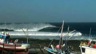 Surfing en las Islas Canarias, España ~ Surf in the Canary Islands ~ Surfen spots in the canaries