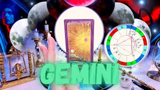 GEMINI🚨 SOMEONE WHO LEFT YOU BCZ OF THE MONEY PROBLEMS, IS NOW GETTING RICH💰 AND WANT YOU BACK💜