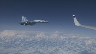 Russia, caccia Nato avvicina l'aereo del ministro della Difesa: il jet del Cremlino lo mette in fuga