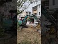 專門搞破壞（怪手加裝鑽頭）specialized in destruction excavator with drill bit 파괴 전문 드릴날이 있는 굴삭기