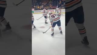 Conner McDavid Warm up (crazy hands)