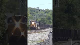 CSX Empty Coal Pounds Switch at Maple Ave #csx #train #railroad #shorts