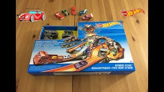 Hot Wheels Nitrobot Attack Track Set