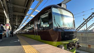 485系リゾートやまどりがミュージックホーンを鳴らして伊勢崎駅を発車