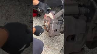 Mazda6 brake pads replacement #mazda6 part 1