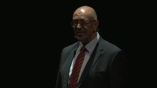 Mobility and tracking: data and privacy | Ernesto Damiani | TEDxCremona
