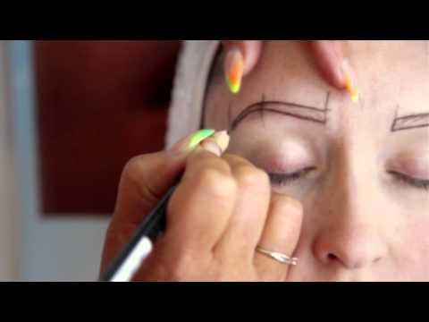 Hair Stroke Tattooed Eyebrows - Lindsay Lambert (2015) Hair Stroke Tattooed Eyebrows - Lindsay Lambert (2015)
