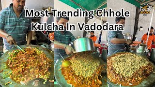 Most Iconic Chhole Kulcha In Vadodara | Rajubhai Chhole Kulcha