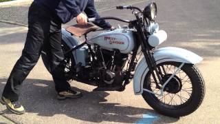 Harley-Davidsob model J 1928 1000cc V-twin  solo