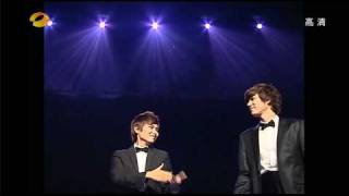 Ryeowook and Kyuhyun's cheesy magic tricks