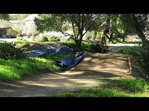MTB DIRT SESSION - TIRE TAP PROGRESSION MTB DIRT SESSION - TIRE TAP PROGRESSION