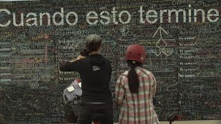 El "Muro de la Esperanza": lo que anhelan los peruanos cuando termine la pandemia | AFP