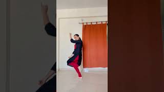 Mehendi hai rachne wali#dancevideo #music#Nrityaksh