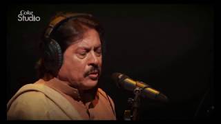 Mujhko Dafna Kar by Attaullah Khan Esakhelvi With lyrics.