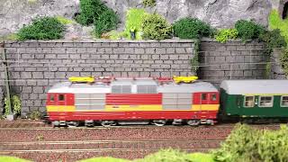 Modellbahnvideo CSD 372 008-3 Roco 71222 + 74190