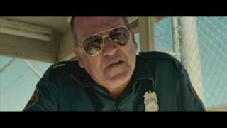 No Country for Old Men (2007) - Officer border scene with Josh Brolin