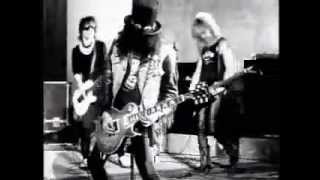 Guns N' Roses - Sweet Child O' Mine (MUSIC VIDEO)