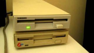 Samsung SFD-321B Floppy Disk Drive Commodore Amiga 1200