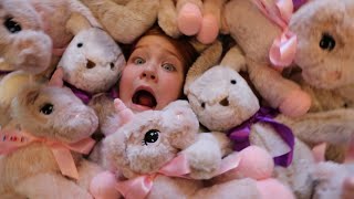 BURiED by BABY UNiCORNS!! Adley has 1,000 Pet Bunnies and Mystery Eggs for YOU! new Spring BFF merch