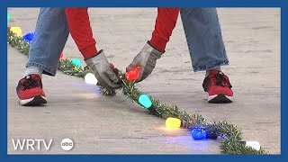 IBEW checks lights for Monument Circle ahead of the holidays