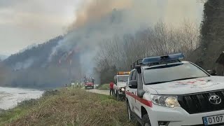 Waldbrand im Baskenland: Dutzende Wanderer von Flammen überrascht