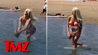 Courtney Stodden Flashes Boobs on the Beach -- TOUCHDOWN! | TMZ