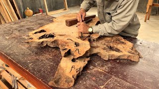 Treat Old Tree Stumps, Perfectly Combined With Epoxy Glue To Create A Masterpiece