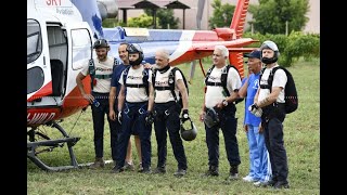 7 AGOSTO 2022  -  IL TEAM FOLGORE IN AZIONE  CON LANCIO MULTIPLO DA ELICOTTERO